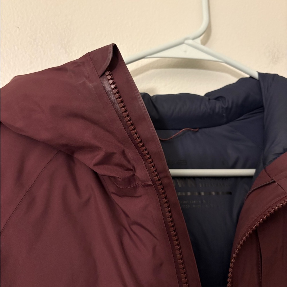 REI Stormhenge 850 Down Waterproof Breathable Women's Maroon Ski Jacket - Picture 8 of 11